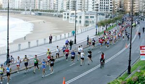 Asier Cuevas, campeón del Maratón de San Sebastián